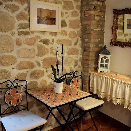 Old Town Apartment Rab Town
