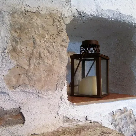 Old Town Apartment *